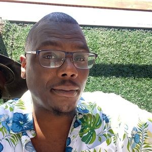 Meet your Posher, Aaron